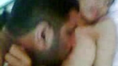 Egzotikus barna van a puncija által vizsgált online filmek pornó csapos a kocsmában