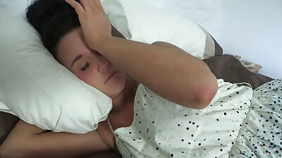 Krissy Lynn egy dögös szőke bokor ebben terhes szex video a hardcore jelenet